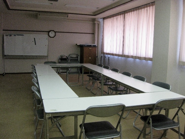 スコレーセンター　１階会議室（＋研修室）